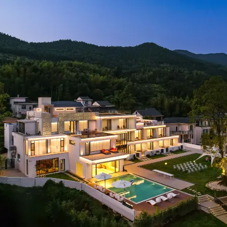 Leisure In The Mountains