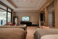 Baoxing Yunshang Xuxi Hot Spring Hotel - balcony