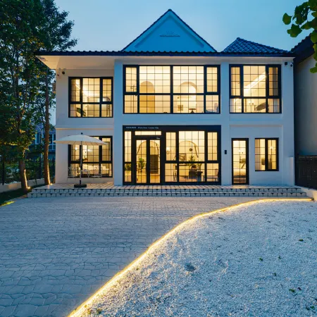 Tengbingshan WhiteRoseGardonVilla Homestay
