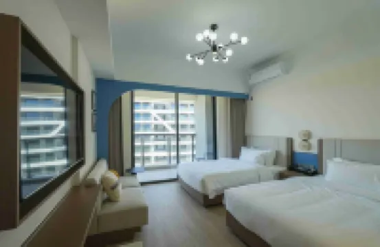 Fangchenggang Baisha Bay Guangyue Zhen Hotel