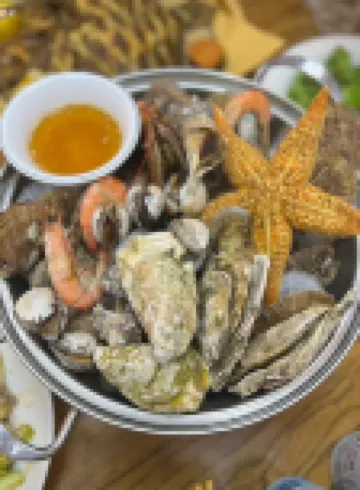 Zhenhai Morning Light Homestay (Laoshan Scenic Area Store)