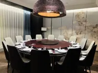 艾曼尼飯店（新密曲樑工業園區大學南路店）