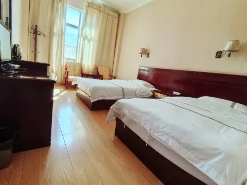 Yongsheng Cangyun Business Hotel
