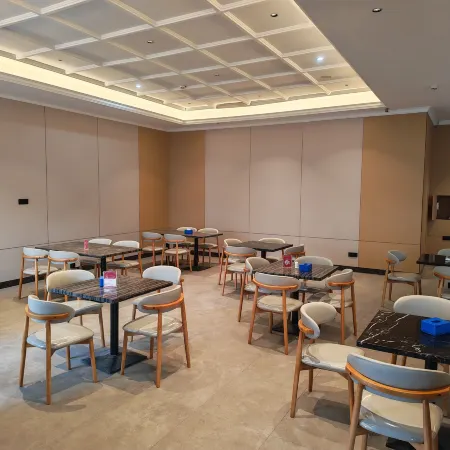 Kang Lai BO  YI JU Hotel