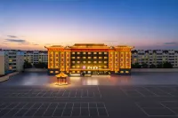 Runheng Haotai Hotel (Zhongwei Gulou‑Xiangyang Pedestrian Street Store) - parking