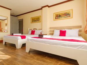紅多茲Plus酒店-蘇比克三描禮士海運酒店