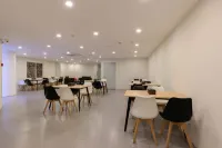 瑞雲庭飯店（龍巖中山路店）