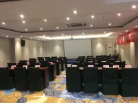 Aozhong Hotel Hotels in De'an