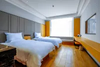 Starway Hotel (Government store of Xing'an League in Ulanhot) Hotel dekat Hinggan Administration College