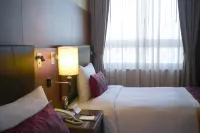 Golden Tulip Aesthetics