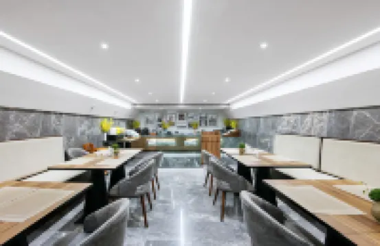 Homeinn Plus Hotel (Hangzhou West Lake Hubin Hefang Street Pedestrian Street)