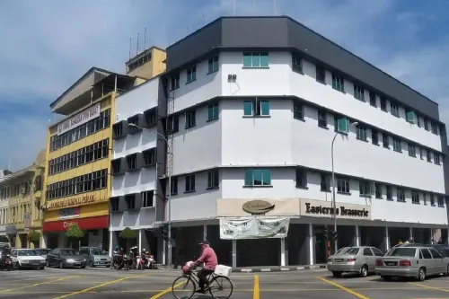 D Eastern Hotel