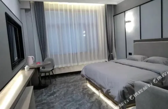 和林格爾假日商務賓館