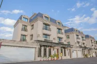 Lusian Hostel Hotel a Sun Moon Lake Ita Thao Wharf Market Place