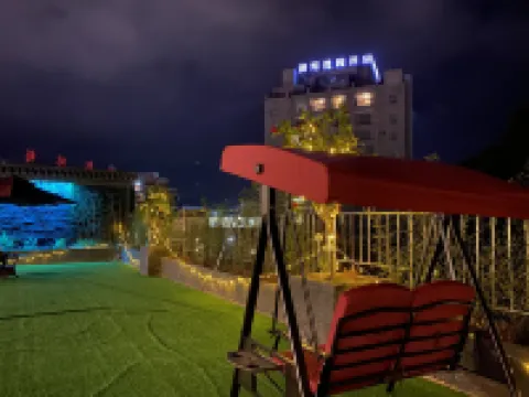 56 Nationalities Hotel Hoteles en Yanshan