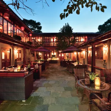 Jingshan Garden Hotel Отели рядом с достопримечательностью «Запретный город»