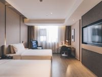 上海浦东金桥亚朵酒店 - 高级双床房
