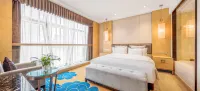 Lyhn International Hotel Chengdu Taikoo Li Hotel dekat Chengdu Jinjiang Wharf