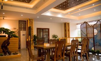 Qingfeng Yazhu Homestay