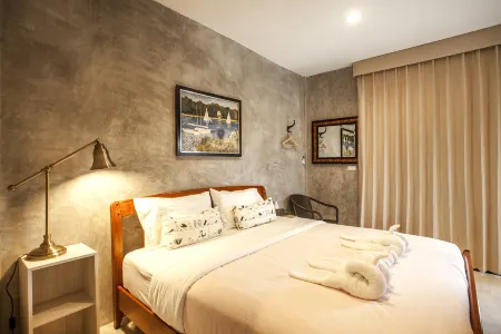 White Knot Khao Yai