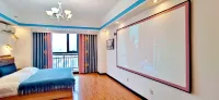Shijiazhuang Yixing Video Gaming Hotel (Yuhua Wanda Plaza Locomotive Pedestrian Street)