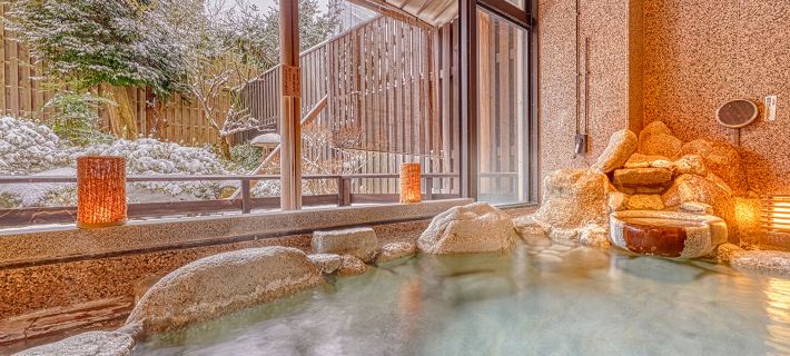 Yukai Wanwan Resort Awazu powered by Wanwan Paradise Hotele w: Komatsu