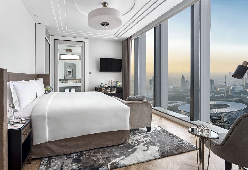 [자카르타 The Langham 호텔의 럭셔리한 로비]