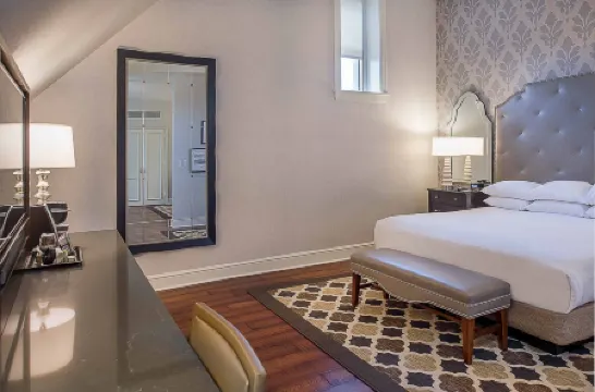 St. Louis Union Station Hotel, Curio Collection by Hilton