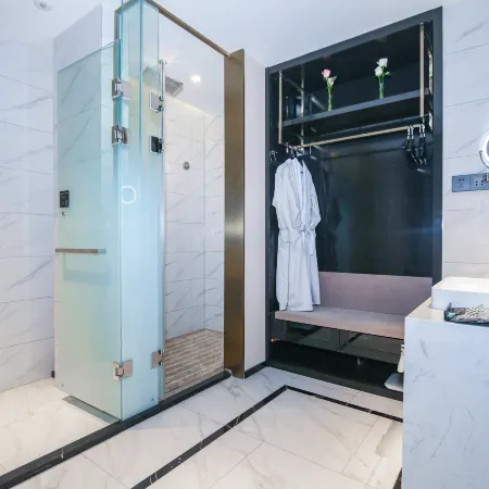 Xana Deluxe Hotel (Handan East Railway Station Meile City)