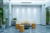 肇慶柒里民宿（七星巖牌坊廣場店）