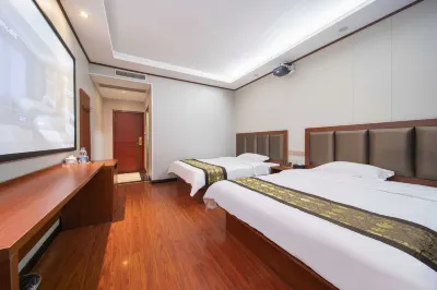 Yiyang Tongxin Business Hotel Hotel dekat Yiyang Medical College