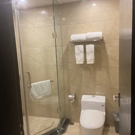 Sunshine Regency Garden Hotel