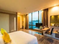 Tonaoi Grand Hotel Hotels near Kho Hong Mountain vista point