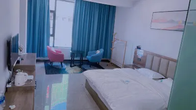 Yunlong Yunsu Inn Hotels near Taiji Diagram