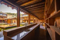 Yongding Earth Building Duilu · Shengheng Building World Heritage Home Stay - 바