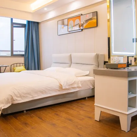 Neixiang Kaiyue Future Smart Homestay