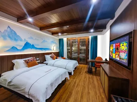 Yongfeng Yunshuijian Inn Отели рядом с достопримечательностью «Enjiang Ancient City»