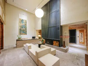 DAO YIN MOUNTAIN HOUSE