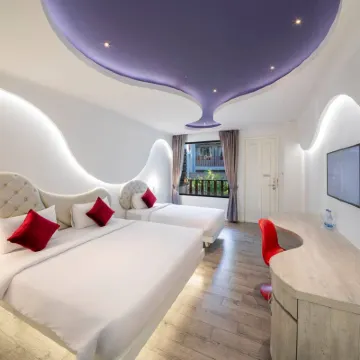 Avatara Resort Hotels near Wong Duean bay