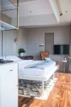 Shibadong Cliff Hotel Hotels in Huayuan
