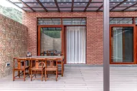 Baimaling Hot Spring Kangyang Sayucheng Hotels in Riwoche County