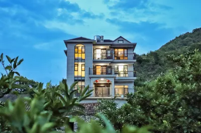 Xiangshan Muzinanxi Homestay Hotels near Hua'ao Stone Forest