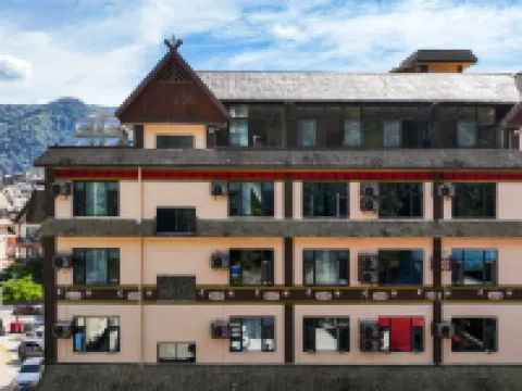Ximeng Hongshangjia Hotel (Yusuo Longtan Branch) Hotels in Ximeng