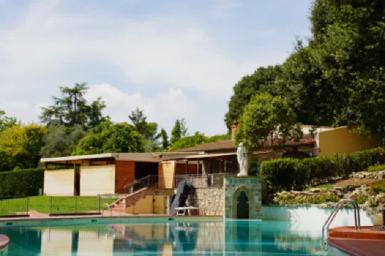 Fantastic Garden Hotels near Florence "Amerigo Vespucci" Airport