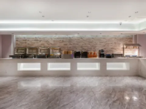 Lavande Hotel (Baoding Gaobeidian Baigou New Town Heda International Bag City) Hotels in Gaobeidian