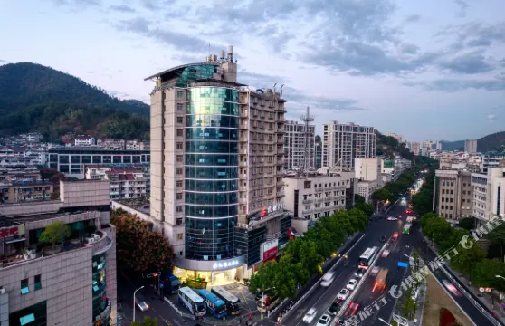 建德凱越大酒店