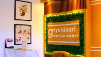 Griya Kinari Syari'ah فنادق في Kota