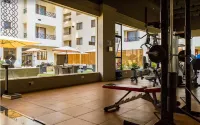 Charming cozy 1 bed condo with heated pool