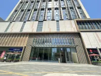 Qinglan Audiovisual Apartment (Ningbo Convention and Exhibition Center High tech Baolong Branch)