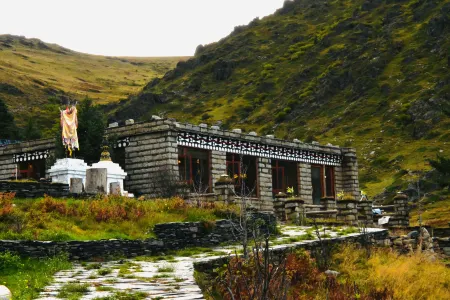 Namsa Retreat·Yala Snow Mt ｜TAGONG Отели рядом с достопримечательностью «Тагун»